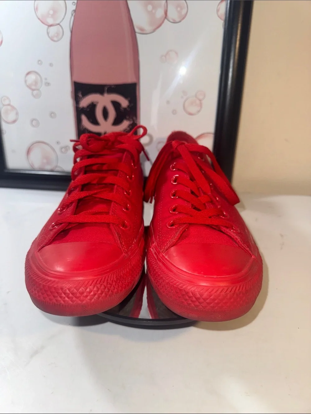 Converse All Star Unisex All-Red Low Top Canvas Sneakers - Men’s 6 or Women’s 8